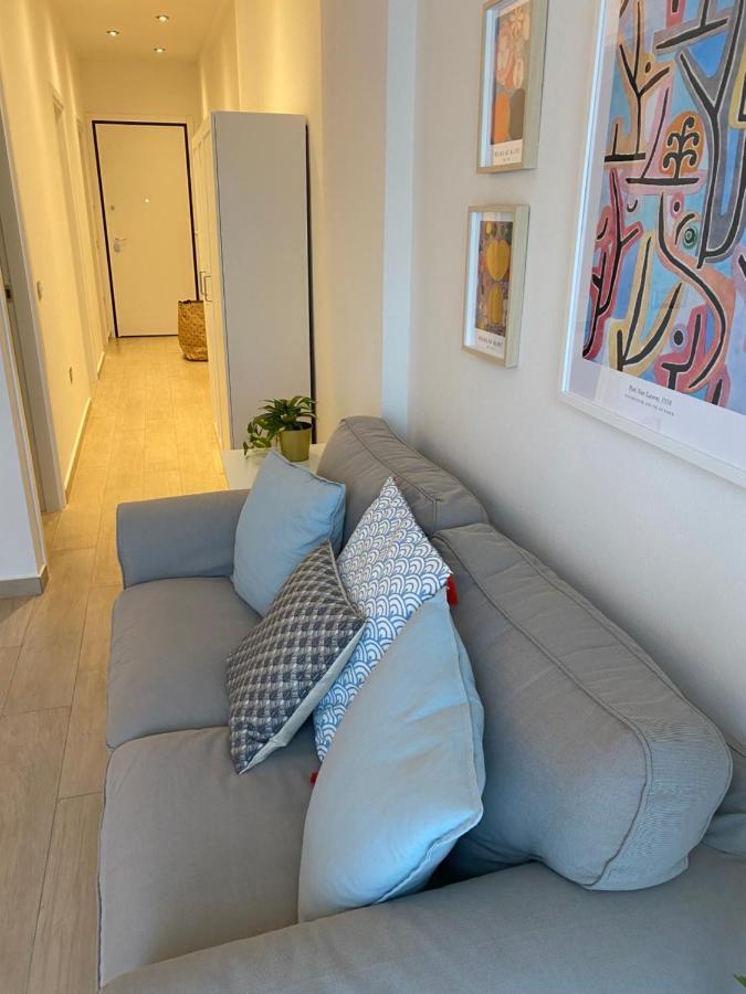 Modern City Apartment Modena Esterno foto